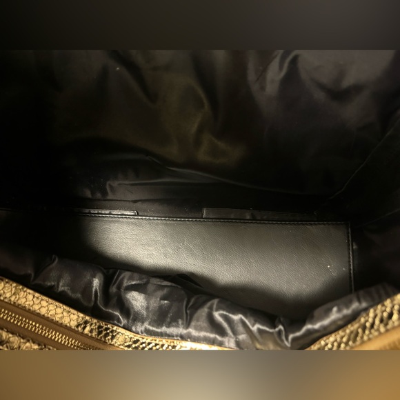 Like new Bebe black snack print tote/ shoulder bag with gold chain straps - Picture 6 of 14